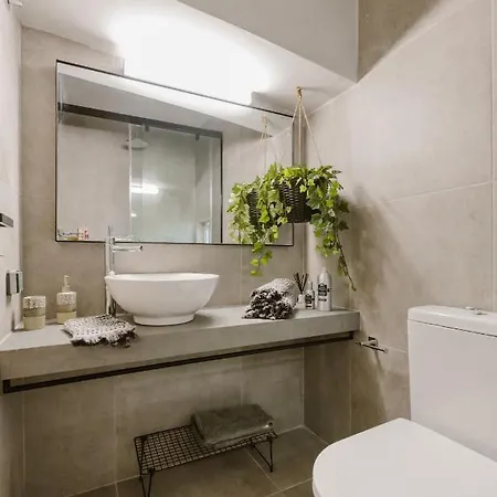 דירה Manolis Loft Apartment, Rhodes Town *