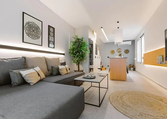 Manolis Loft Apartment, Rhodes Town شقة