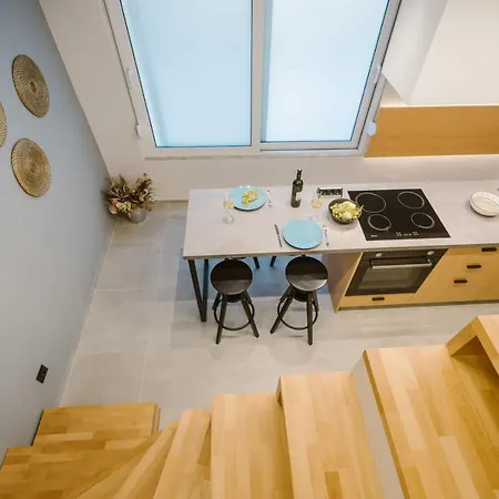 Manolis Loft Apartment, Rhodes Town Apartment *