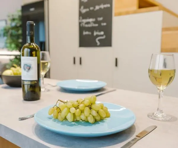 Apartment Manolis Loft Apartment, Rhodes Town *